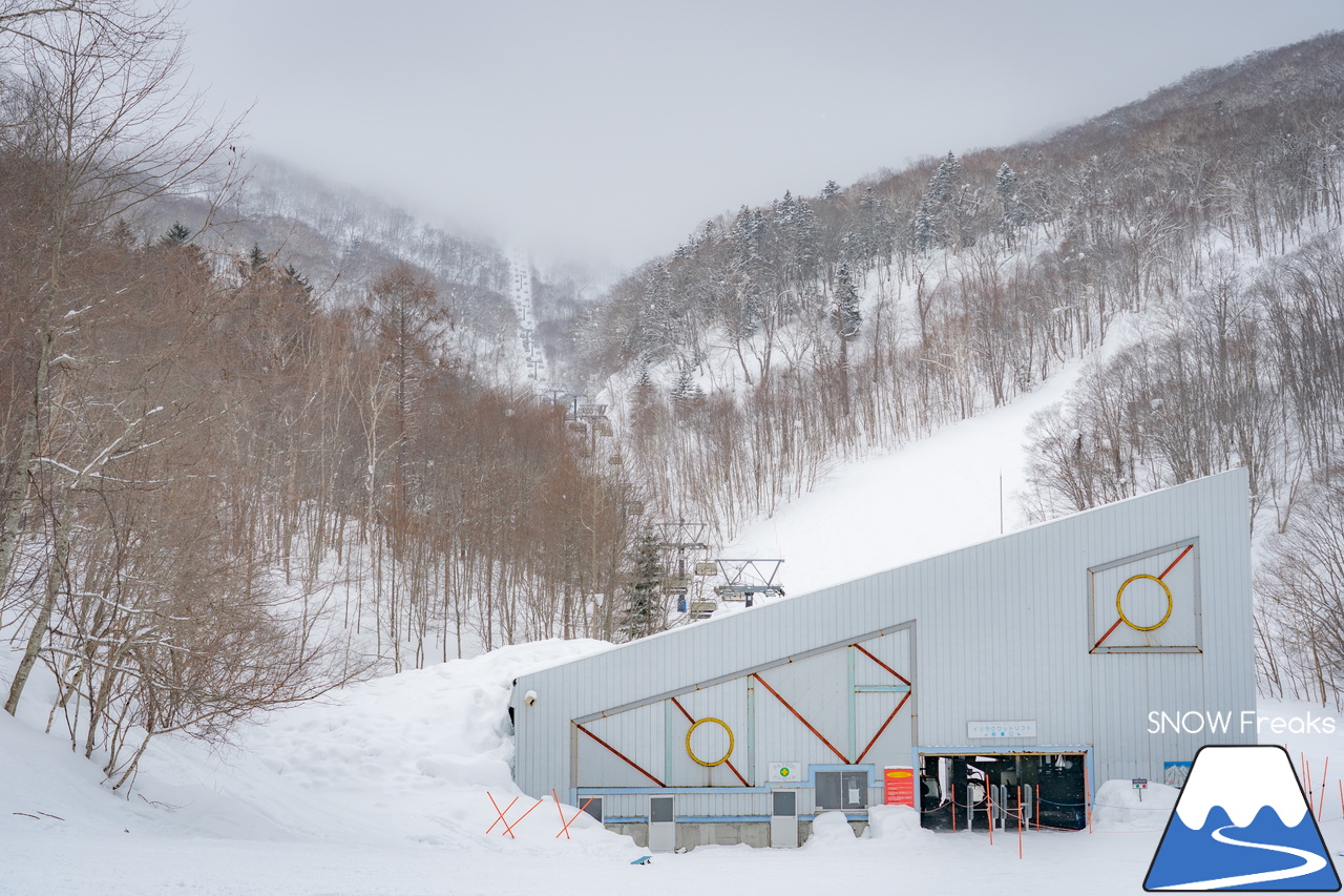 ルスツリゾート｜Mt.イゾラは、驚きの積雪量！春シーズンも広大な滑走エリアを楽しみましょう♪